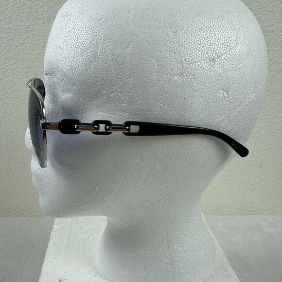 Steve Madden Women's Susana Aviator Sunglasses Silver Black Chunky Chain Side - Picture 2 of 7